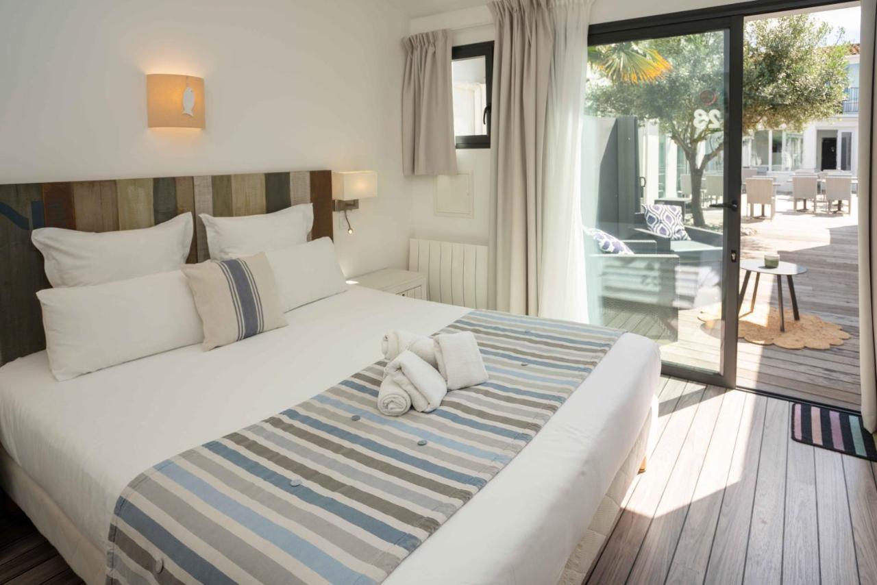 Hotel Le Square Saint-Pierre-d'Oleron Kültér fotó