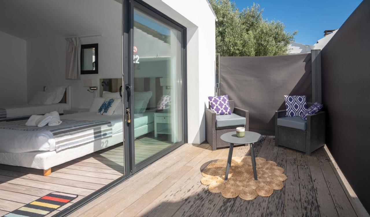 Hotel Le Square Saint-Pierre-d'Oleron Kültér fotó